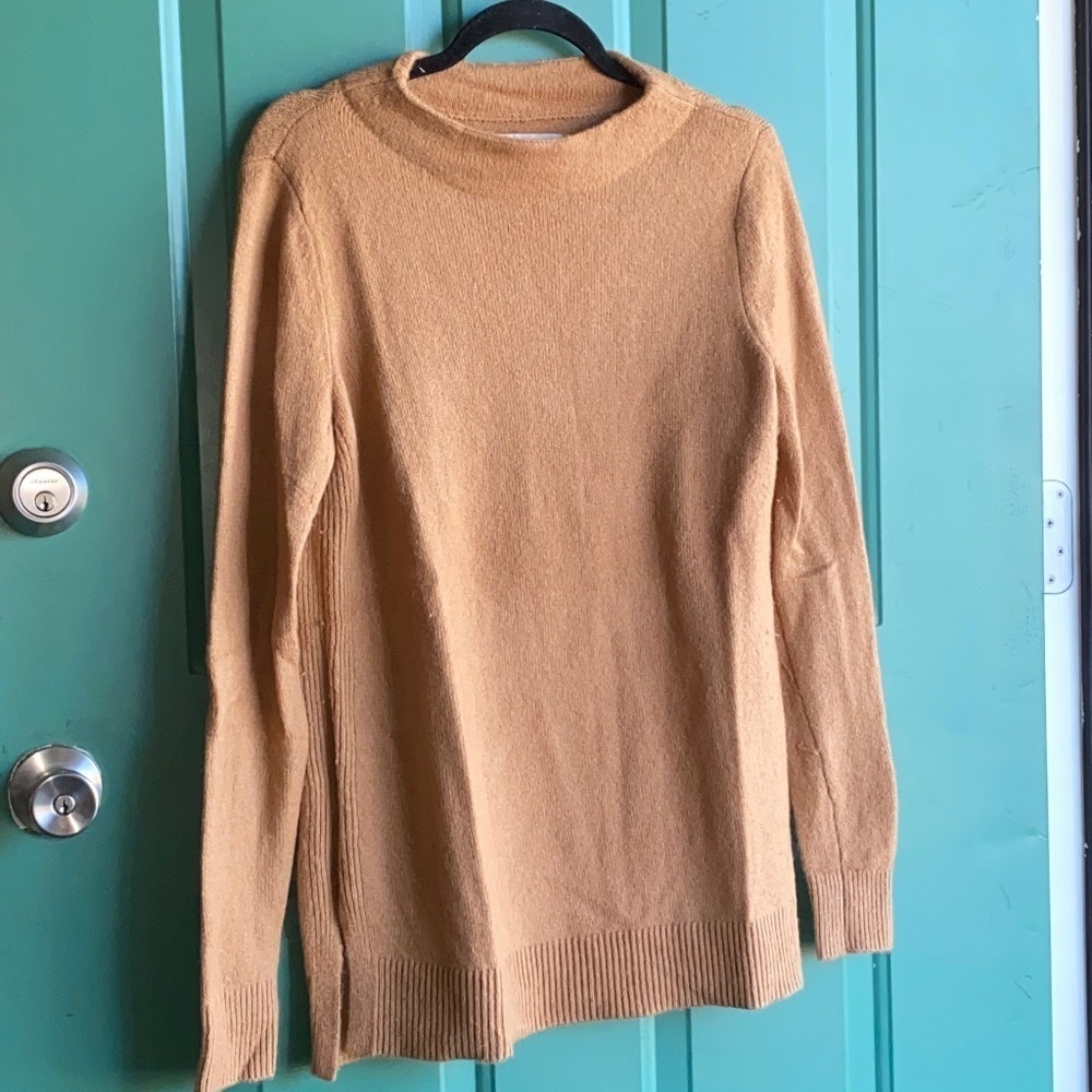 Loft size small lightweight sweater excellent condition